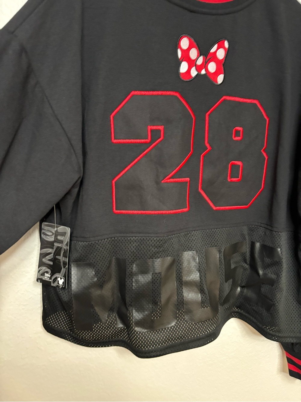 Disney Minnie Mouse Cropped Women's Hockey
Jersey - Picture 2 of 5